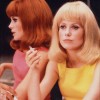 Catherine Deneuve et Françoise Dorléac sur le tournage du film Les Demoiselles de Rochefort, de Jacques Demy, en 1966